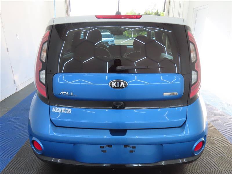 Used 2017 Kia Soul EV FWD image 12