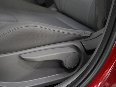 Certified 2023 Hyundai Elantra SE FWD image 20