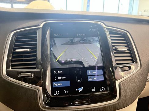 Used 2017 Volvo XC90 T6 Momentum w/ Vision Package AWD/4WD image 33