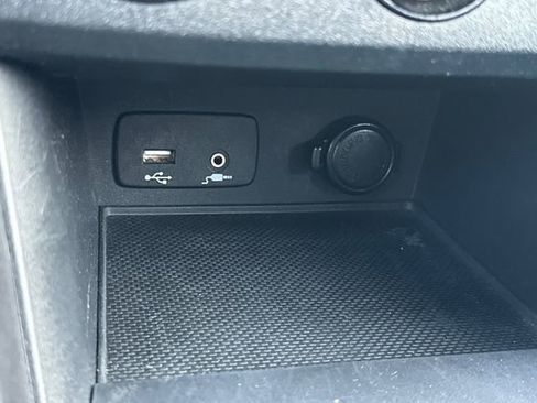 Used 2023 Subaru Impreza 2.0i image 32