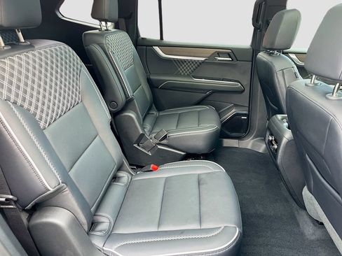 Used 2026 GMC Acadia Denali AWD/4WD image 30
