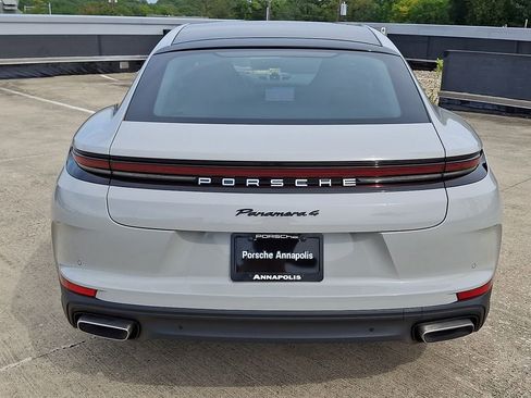 New 2026 Porsche Panamera 4 image 7