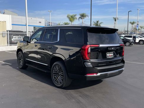 New 2026 GMC Yukon Elevation image 7