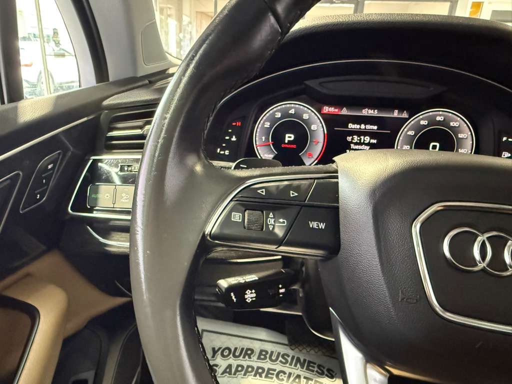 Used 2022 Audi Q7 3.0T Premium Plus AWD/4WD image 14
