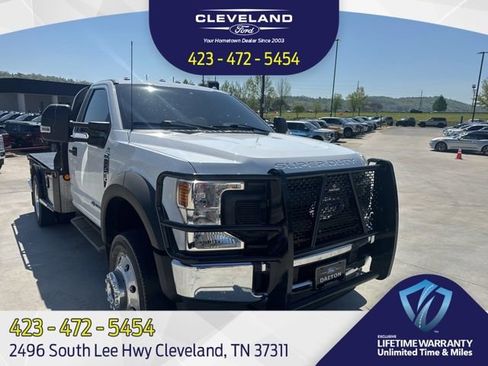 Used 2022 Ford F450 XL w/ Power Equipment Group image 1