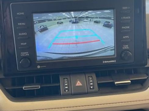 Used 2022 Toyota RAV4 XLE Premium FWD image 24