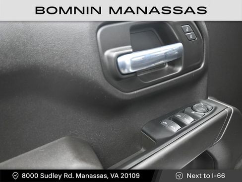 Used 2022 Chevrolet Silverado 1500 Custom image 13