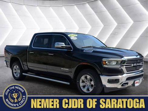 Used 2021 RAM 1500 Laramie AWD/4WD image 1