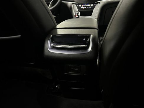 Used 2024 Cadillac XT6 Luxury FWD image 15