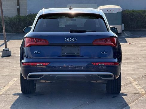 Used 2018 Audi Q5 2.0T Premium AWD/4WD image 4