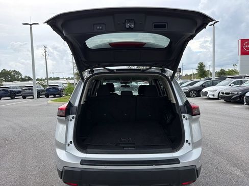 Certified 2024 Nissan Rogue SV AWD/4WD image 24