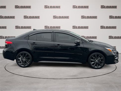 Certified 2024 Toyota Corolla SE image 6