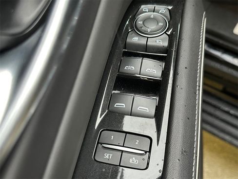 Certified 2023 Cadillac Escalade V w/ Heavy-Duty Trailer Package image 24