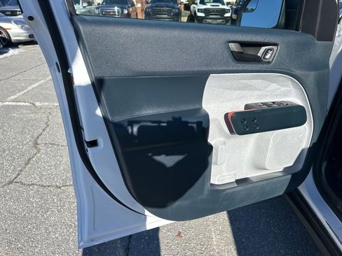 Used 2024 Ford Maverick XLT w/ Equipment Group 300A Standard image 23