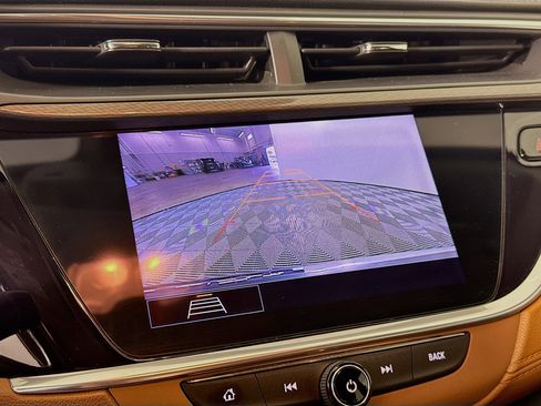 Certified 2020 Buick Encore GX Essence w/ Experience Buick Package image 17