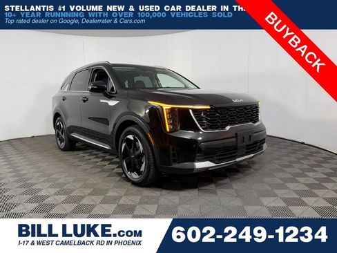 Used 2025 Kia Sorento EX AWD/4WD image 1