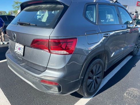 Used 2023 Volkswagen Taos S image 3