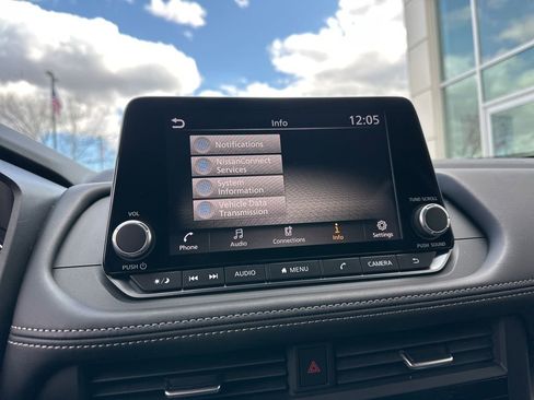 Used 2026 Nissan Rogue SV w/ SV Premium Package image 60