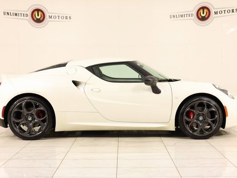 Used 2015 Alfa Romeo 4C Base w/ Leather Interior Group image 2