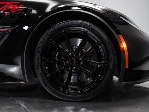 Used 2017 Chevrolet Corvette Grand Sport RWD image 22