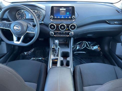 Used 2025 Nissan Sentra SV image 29
