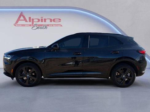 Used 2023 Buick Envision Essence w/ Sport Touring Package image 2