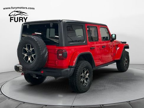 Used 2019 Jeep Wrangler Unlimited Rubicon AWD/4WD image 3
