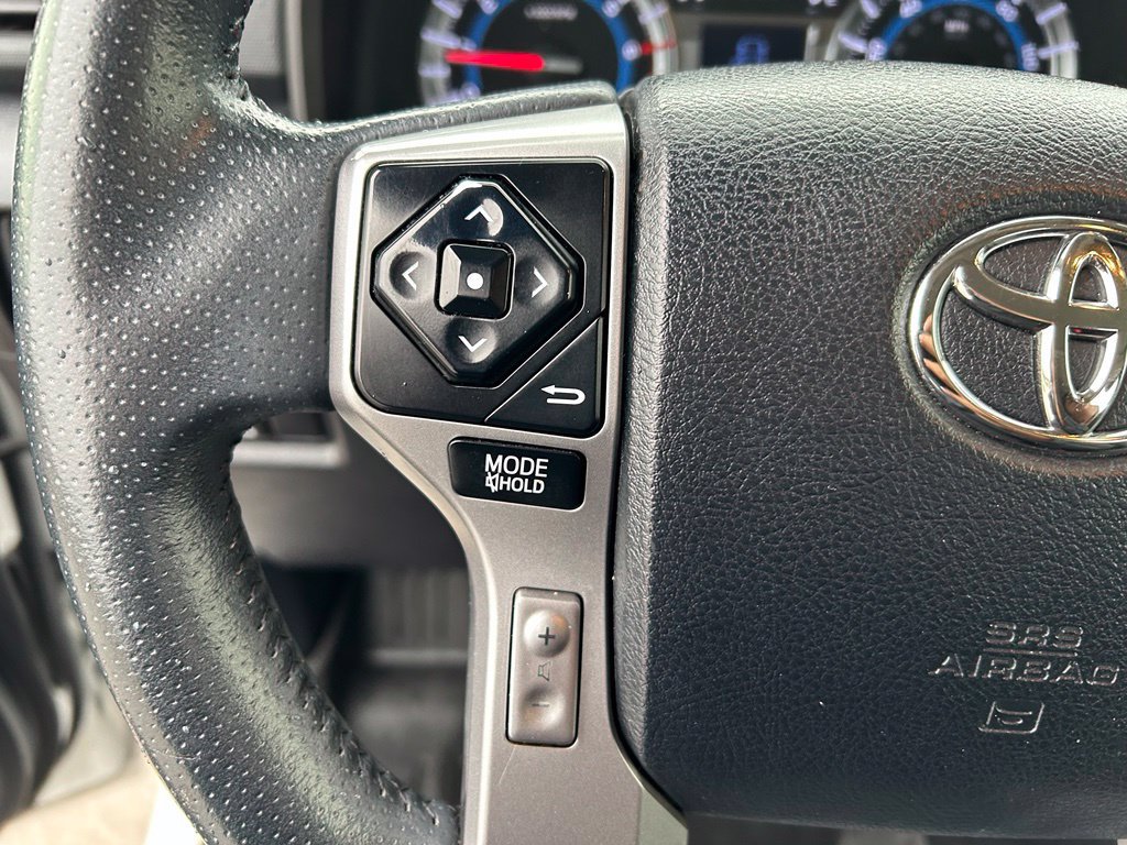 Used 2017 Toyota 4Runner SR5 Premium AWD/4WD image 13