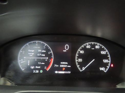Used 2024 Honda HR-V LX image 19