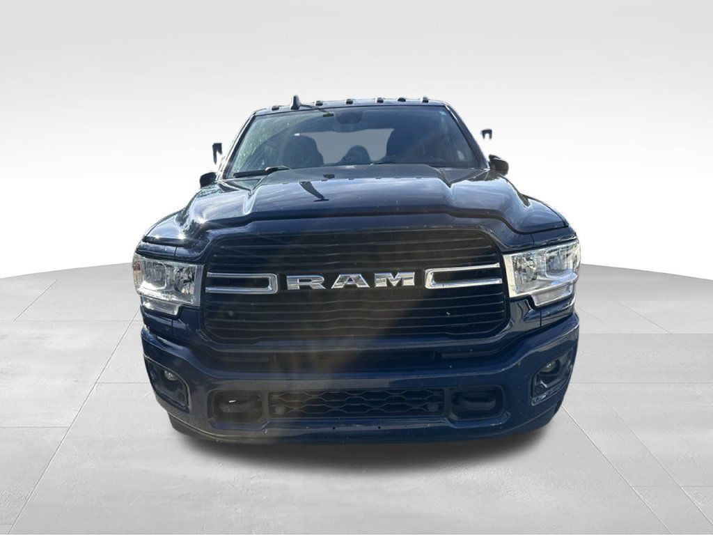 Used 2020 RAM 3500 Big Horn w/ Level 1 Equipment Group AWD/4WD image 2