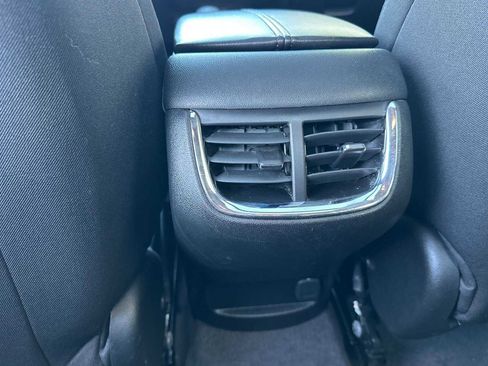 Used 2023 Chevrolet Malibu LT image 15