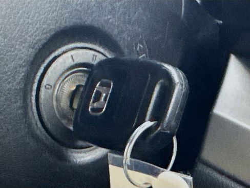 Used 2014 Honda CR-V LX image 18