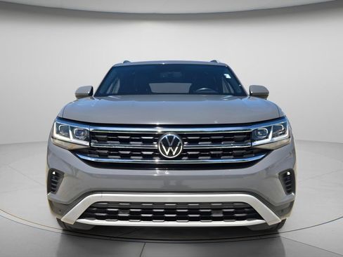 Used 2022 Volkswagen Atlas Cross Sport SE FWD image 9
