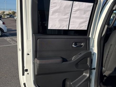 Certified 2023 Nissan Frontier PRO-4X w/ Pro Convenience Package image 13