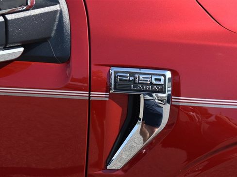 Used 2022 Ford F150 Lariat w/ Equipment Group 502A High image 4