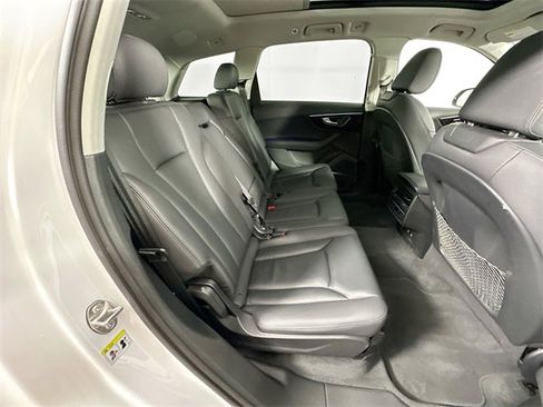 Used 2024 Audi Q7 2.0T Premium Plus image 30