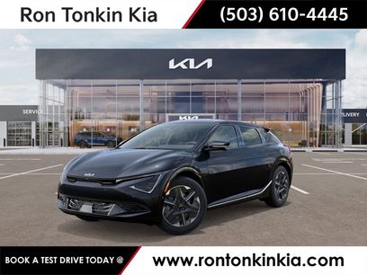 New 2025 Kia EV6 Light w/ Light LR Technology Package
