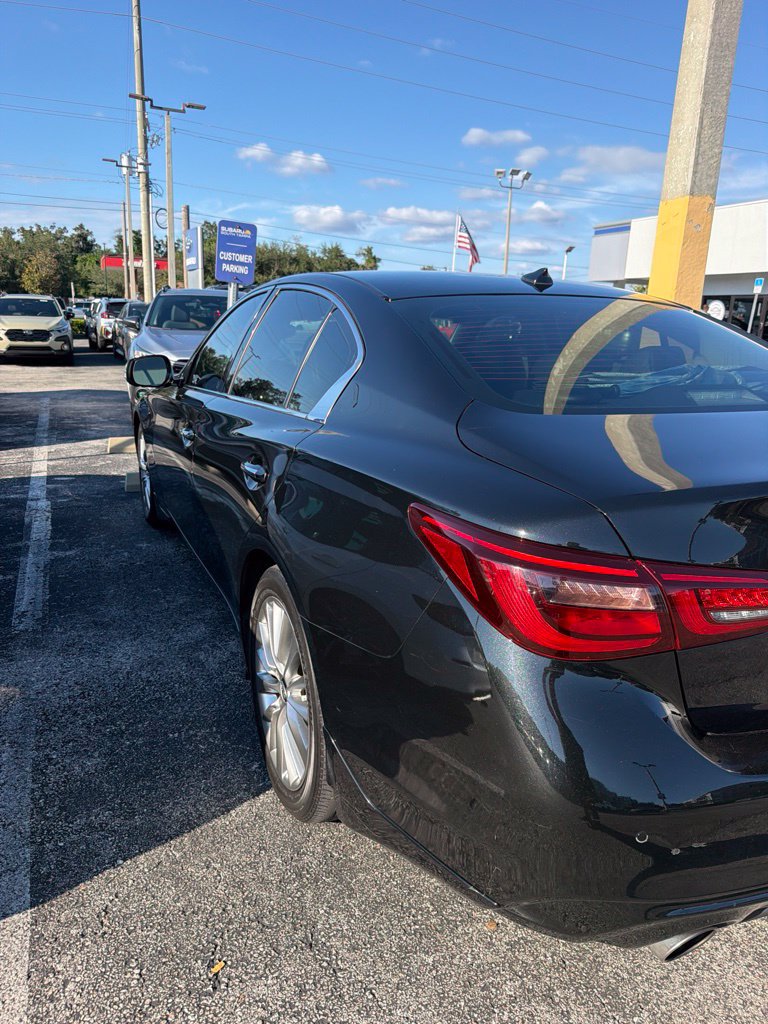 Used 2021 INFINITI Q50 Luxe w/ Cargo Package RWD image 5
