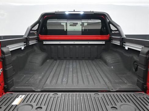 Used 2023 Nissan Frontier PRO-4X w/ Pro Convenience Package AWD/4WD image 18