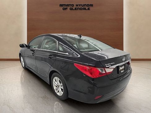 Used 2014 Hyundai Sonata GLS w/ Popular Equipment Group 2 FWD image 4