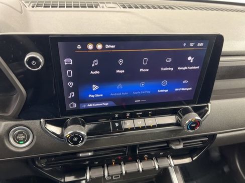 Used 2023 Chevrolet Colorado W/T image 18