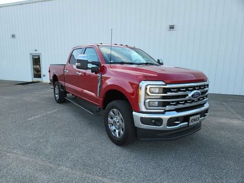 Used 2023 Ford F350 Lariat w/ Lariat Ultimate Package AWD/4WD image 2