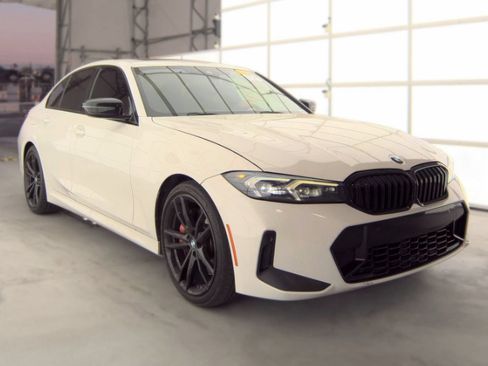 Used 2024 BMW 330i Sedan w/ M Sport Package RWD image 3