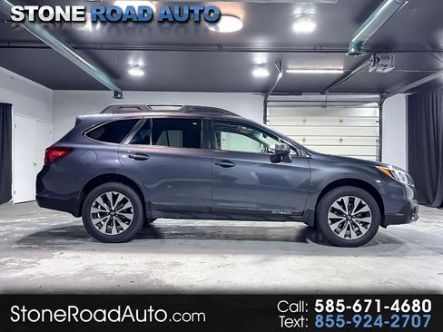 Used 2017 Subaru Outback 2.5i Limited image 1
