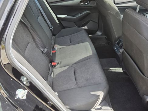 Used 2025 Honda Accord SE image 16