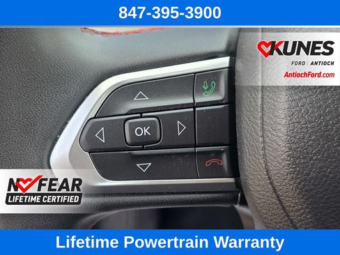 Used 2025 Jeep Compass Trailhawk AWD/4WD image 26