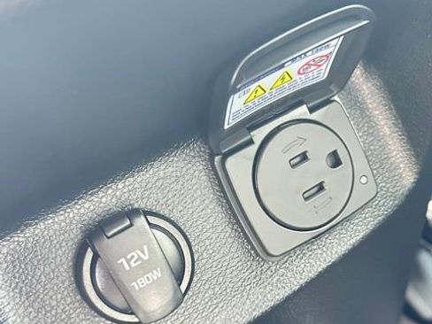 Used 2023 Hyundai Palisade SEL AWD/4WD image 17