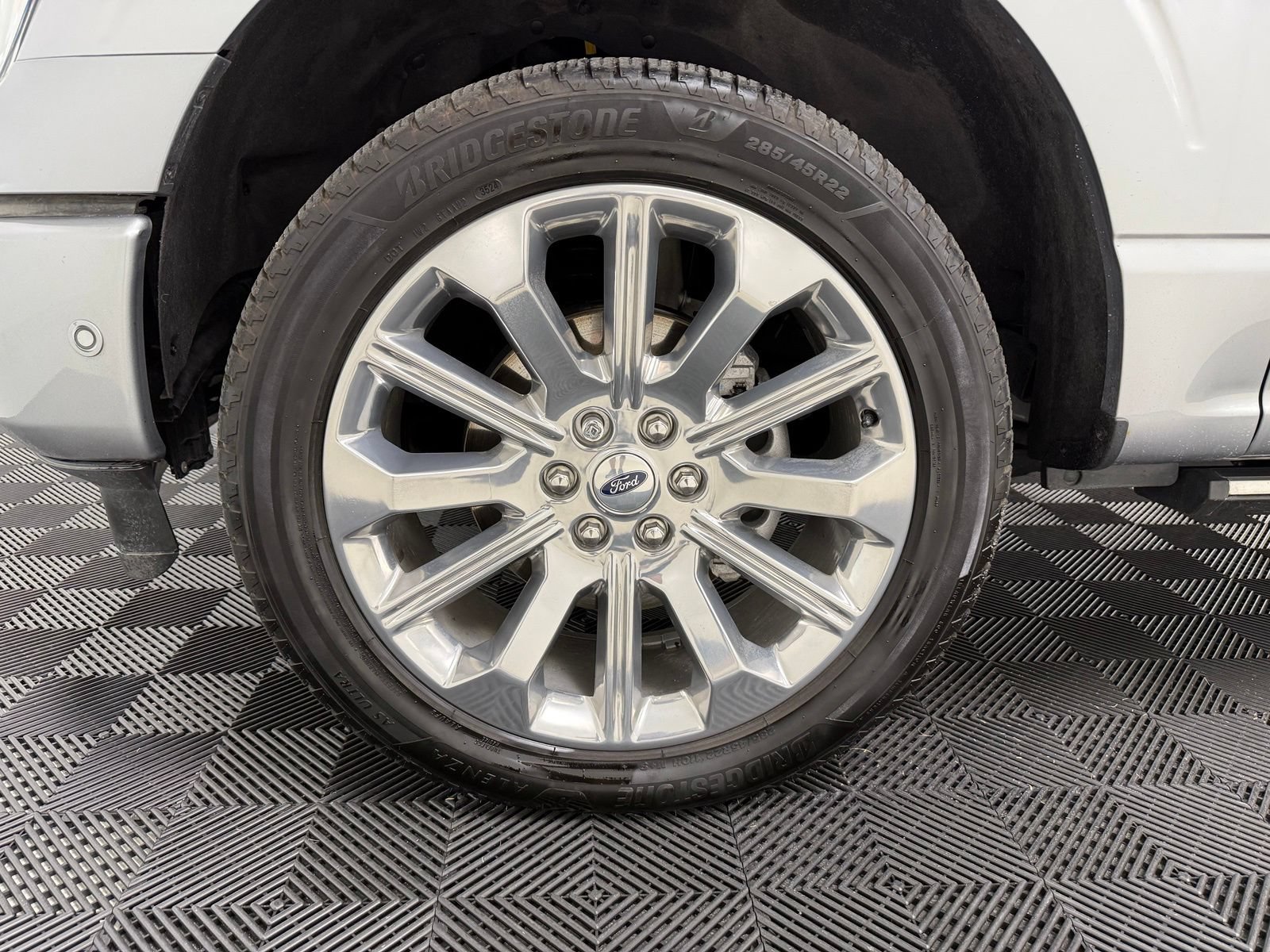 Used 2022 Ford F150 Limited AWD/4WD image 10