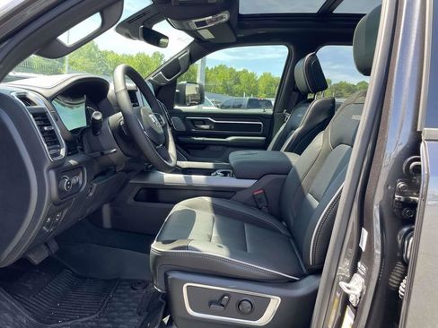 New 2026 RAM 1500 Laramie w/ Night Edition AWD/4WD image 28