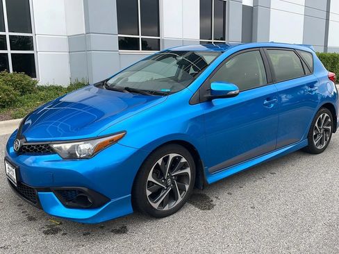 Used 2016 Scion iM FWD image 2